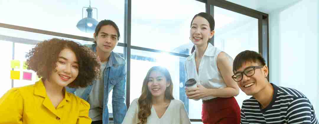 与全球最佳雇主  JDB电子光电<br>
一起探索未来职涯可能